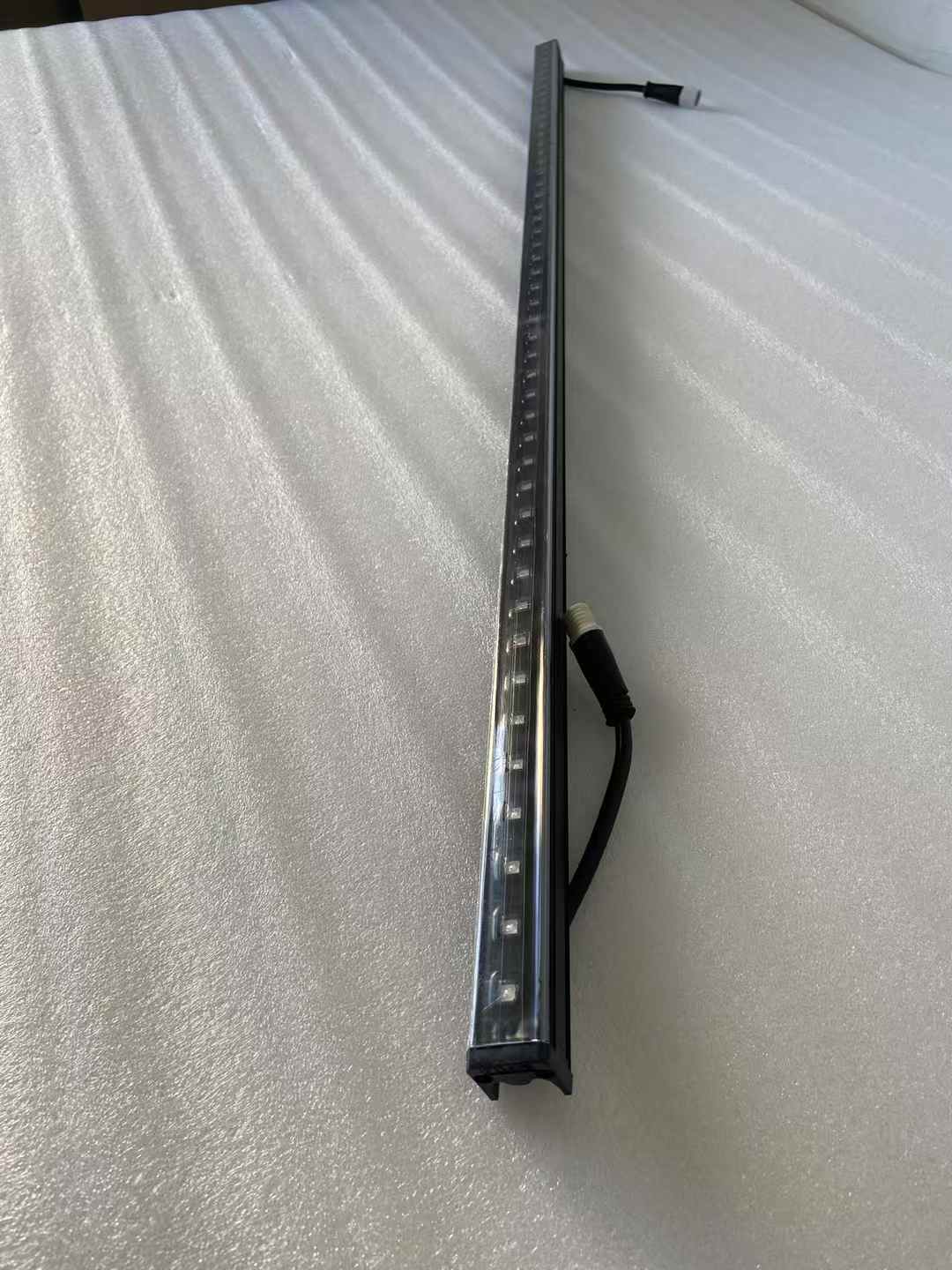 MI PIXEL LED BAR 48LED/MTR 16IC 12V